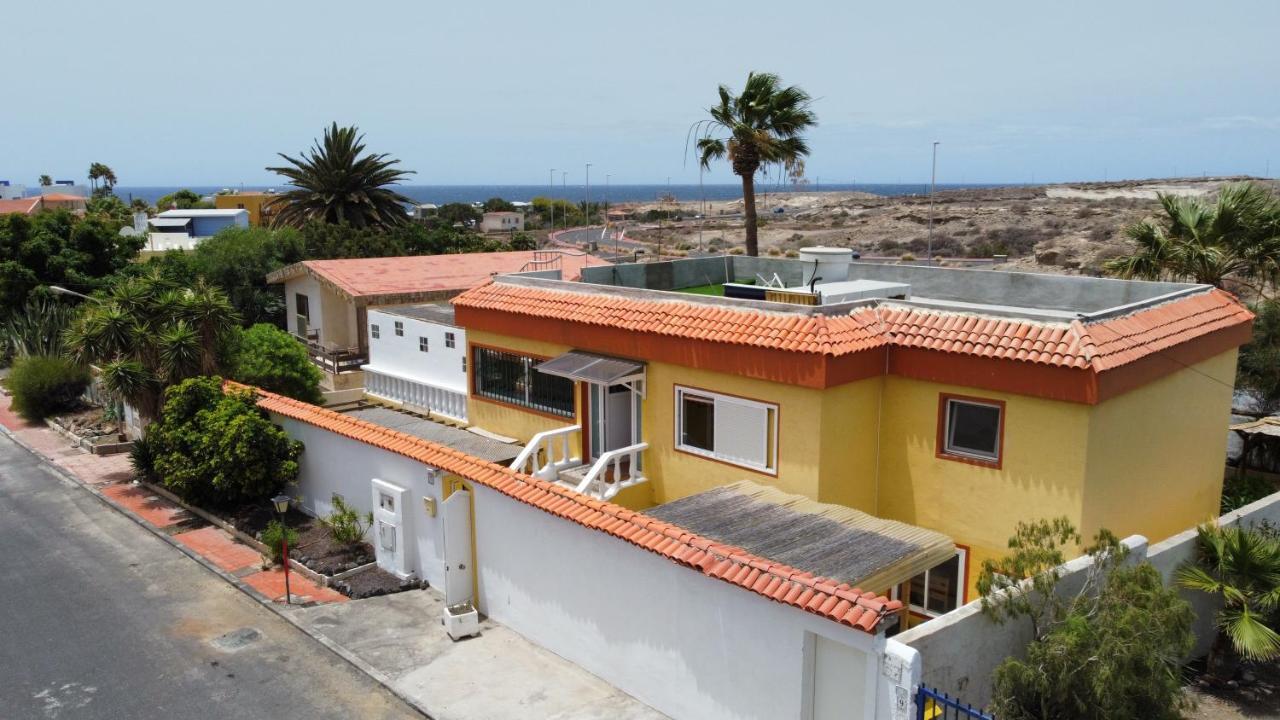 Hostel Los Amigos Nomad La Mareta Exterior foto